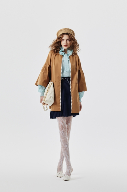 琥珀色珍珠造型外套,風衣