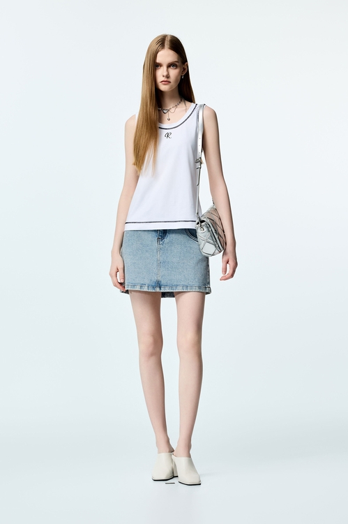 極簡合身鑲色邊T恤背心,純棉