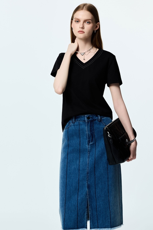 極簡合身鑲色邊T恤上衣,T-Shirt