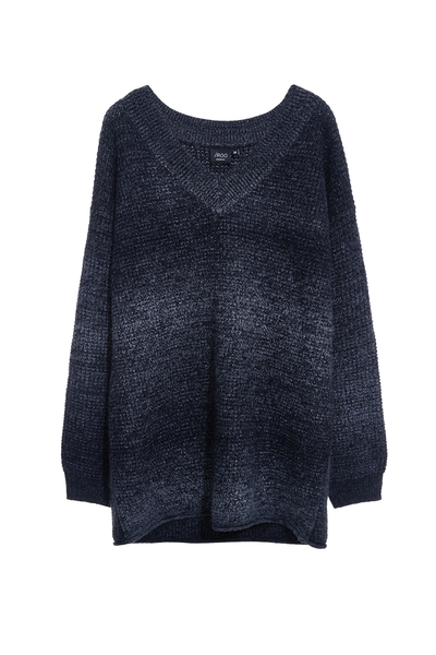 安靜灰漸層針織上衣